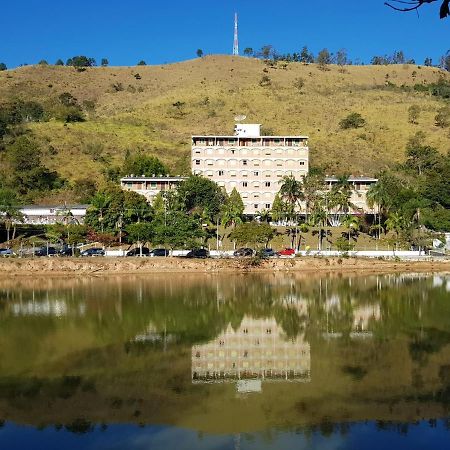 Hotel Cavalinho Branco Flat-105 Águas de Lindóia Екстериор снимка